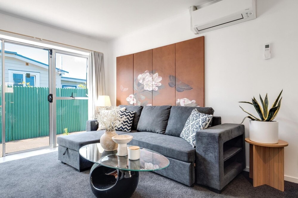 Photo of Livingroom in Sydenham
