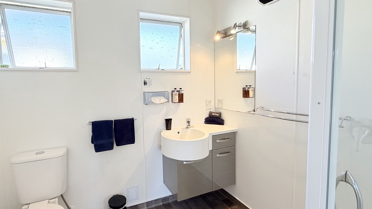 Photo of Bathroom in Tahunanui
