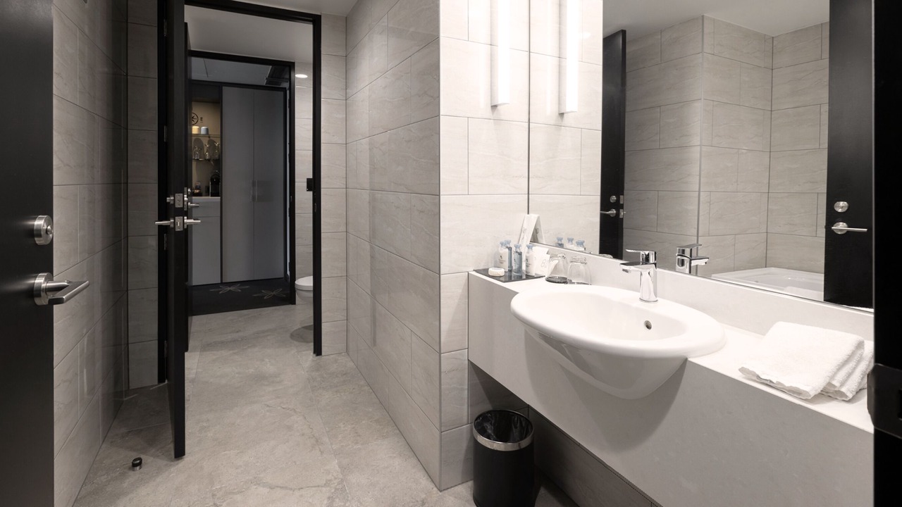 Photo of Bathroom in Auckland Central Business District