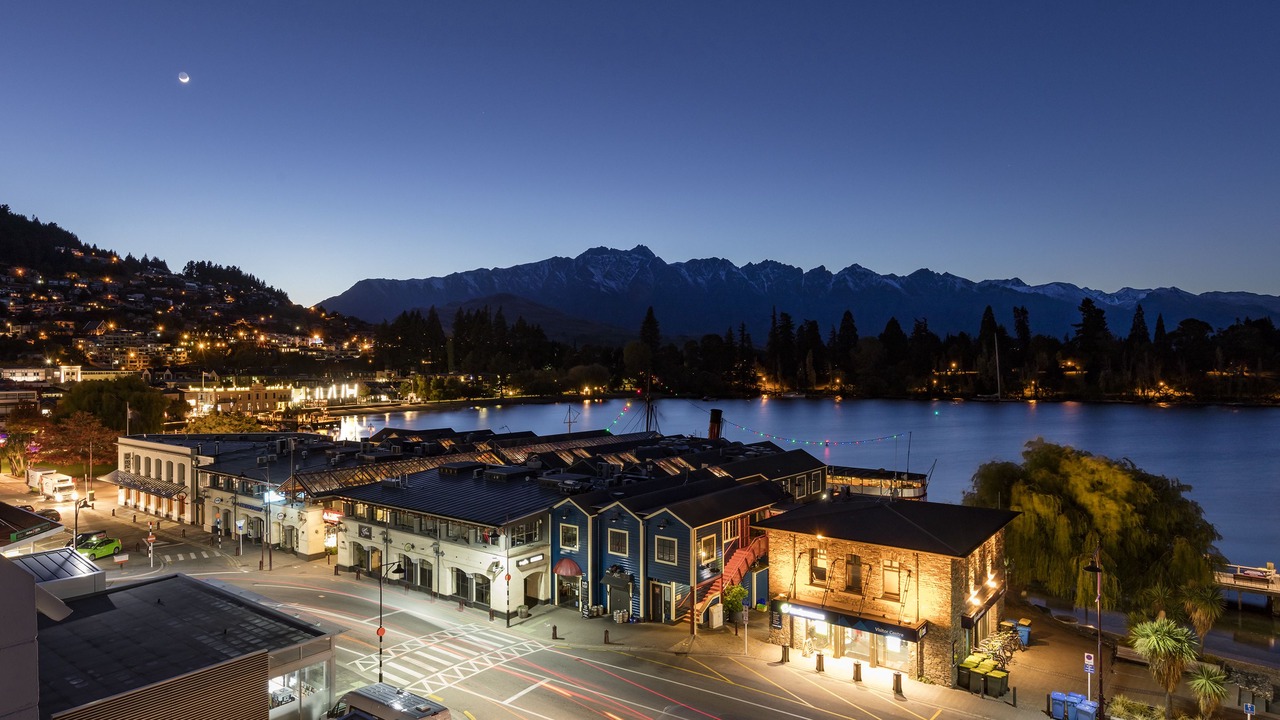 Photo of Others in Queenstown
