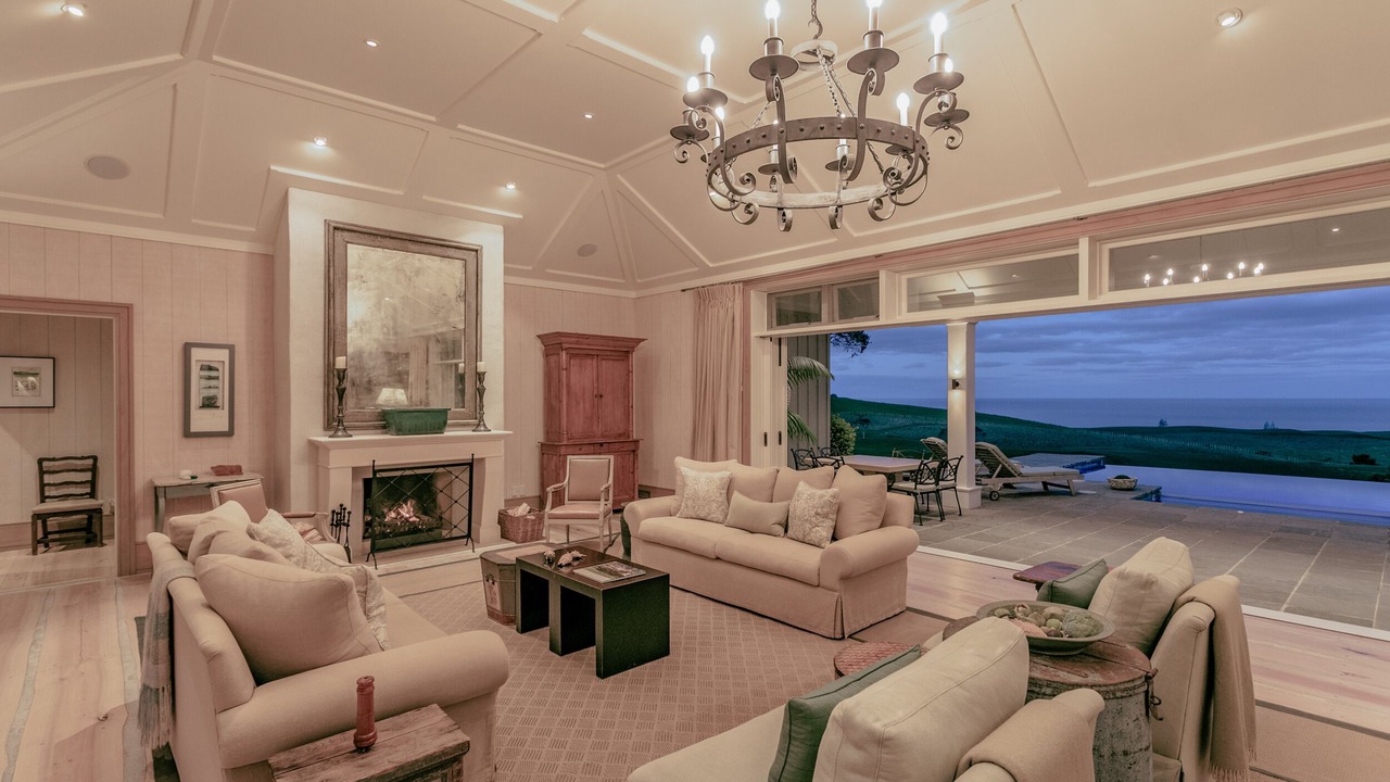 Photo of Livingroom in Matauri Bay