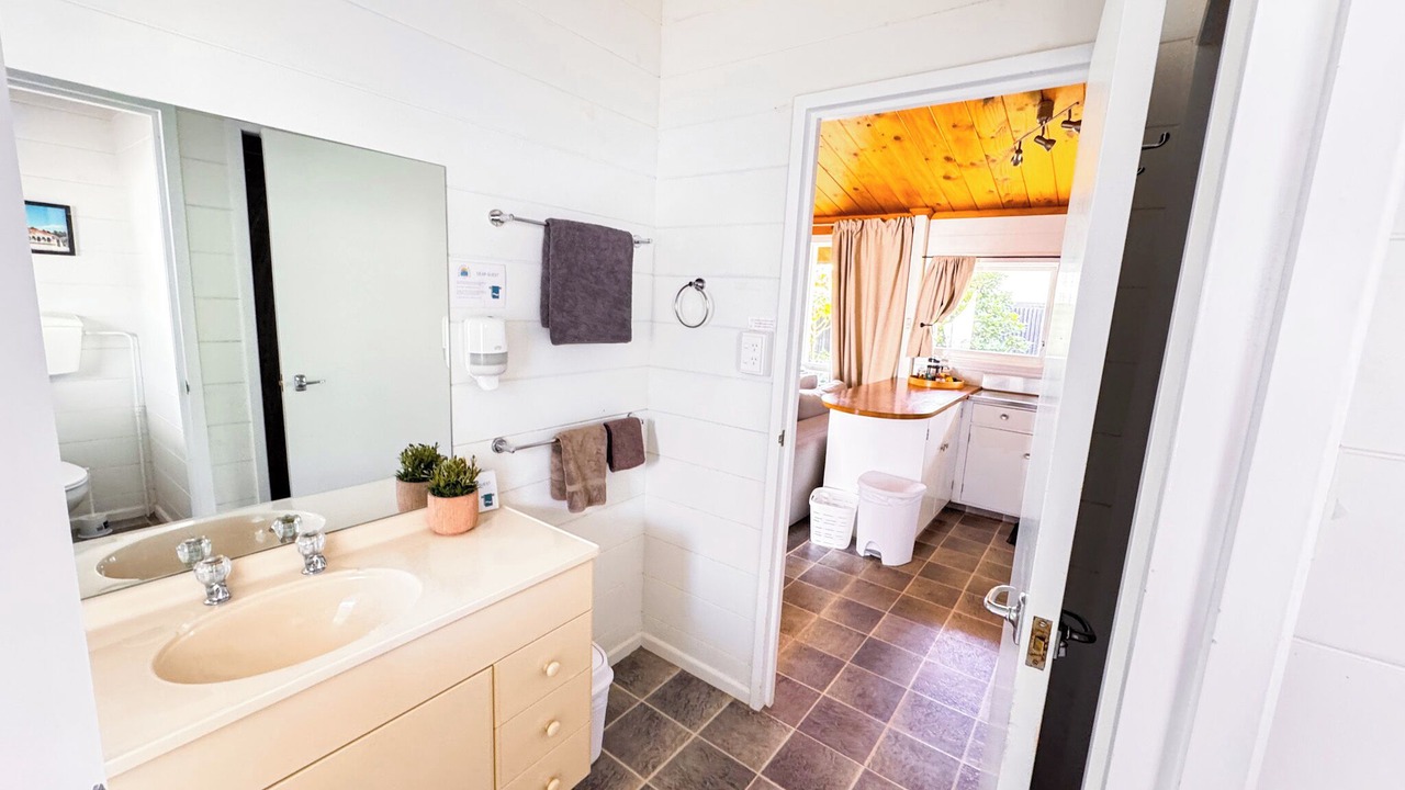 Photo of Bathroom in Gisborne