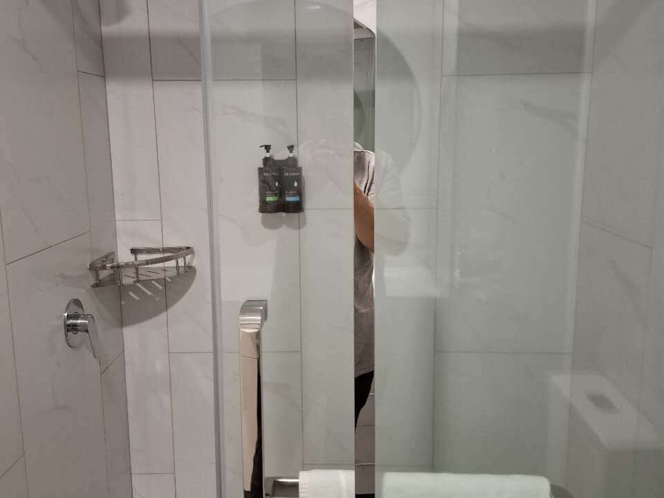 Photo of Bathroom in Kawaha Point