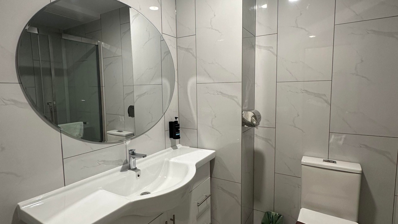 Photo of Bathroom in Kawaha Point