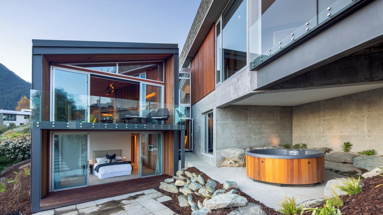 Photo of Patio Balcony in Queenstown City Centre