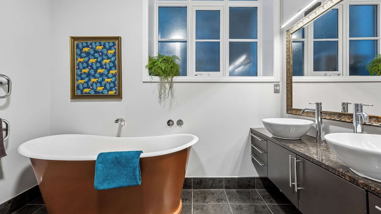 Photo of Bathroom in Dunedin City Centre