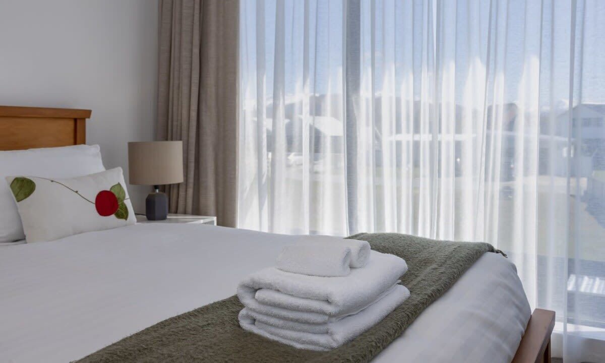 Photo of Bedroom in Albert Town