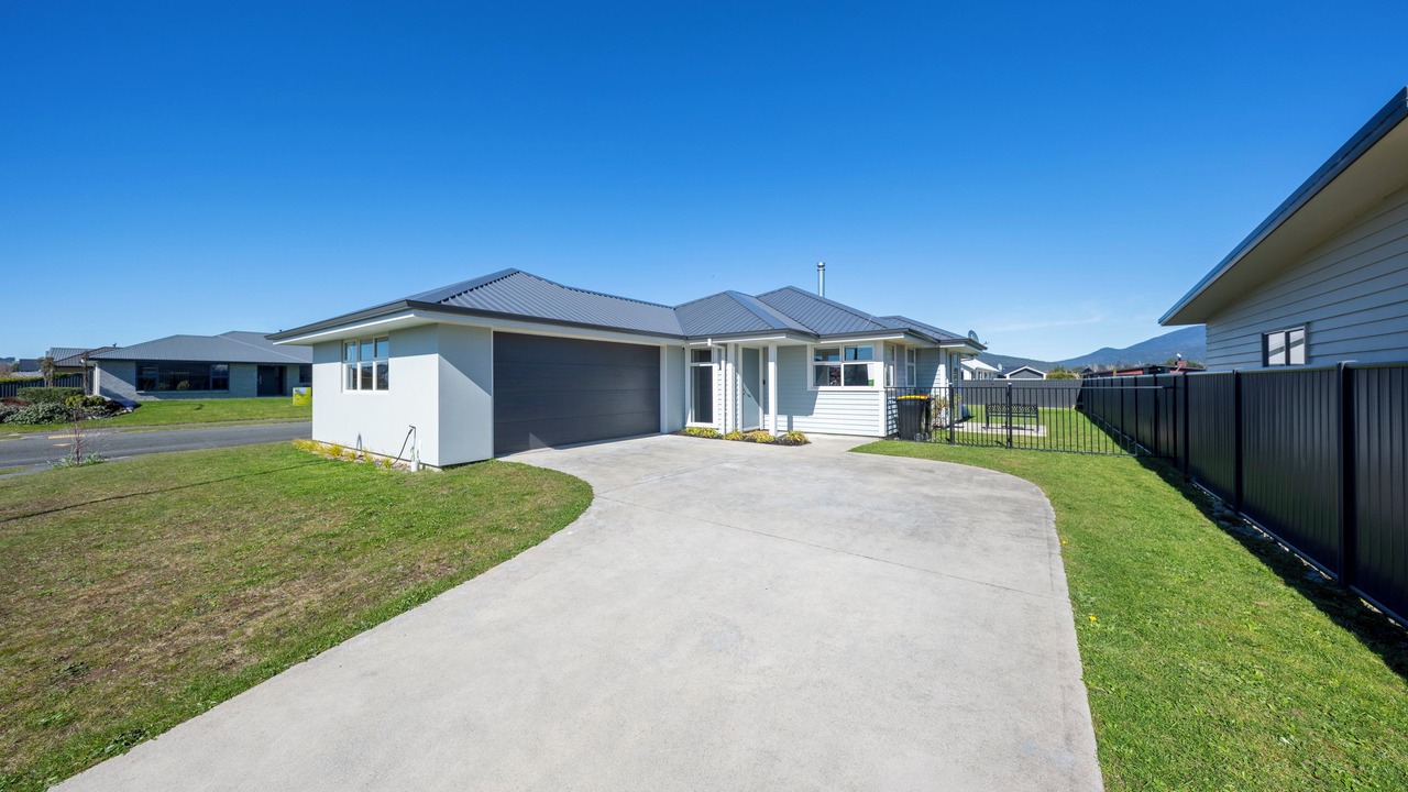 Photo of Outdoor in Te Anau