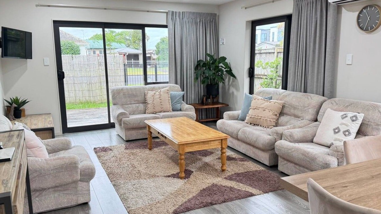 Photo of Livingroom in Panmure