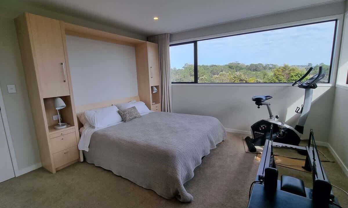 Photo of Bedroom in Campbells Bay