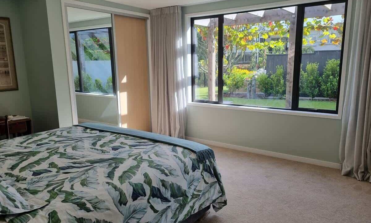 Photo of Bedroom in Campbells Bay