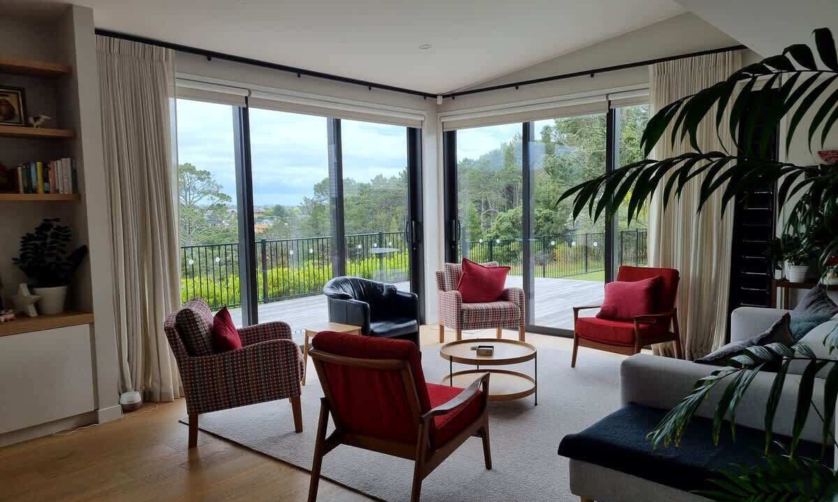 Photo of Livingroom in Campbells Bay
