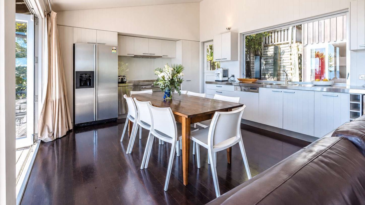 Photo of Kitchen in Onetangi