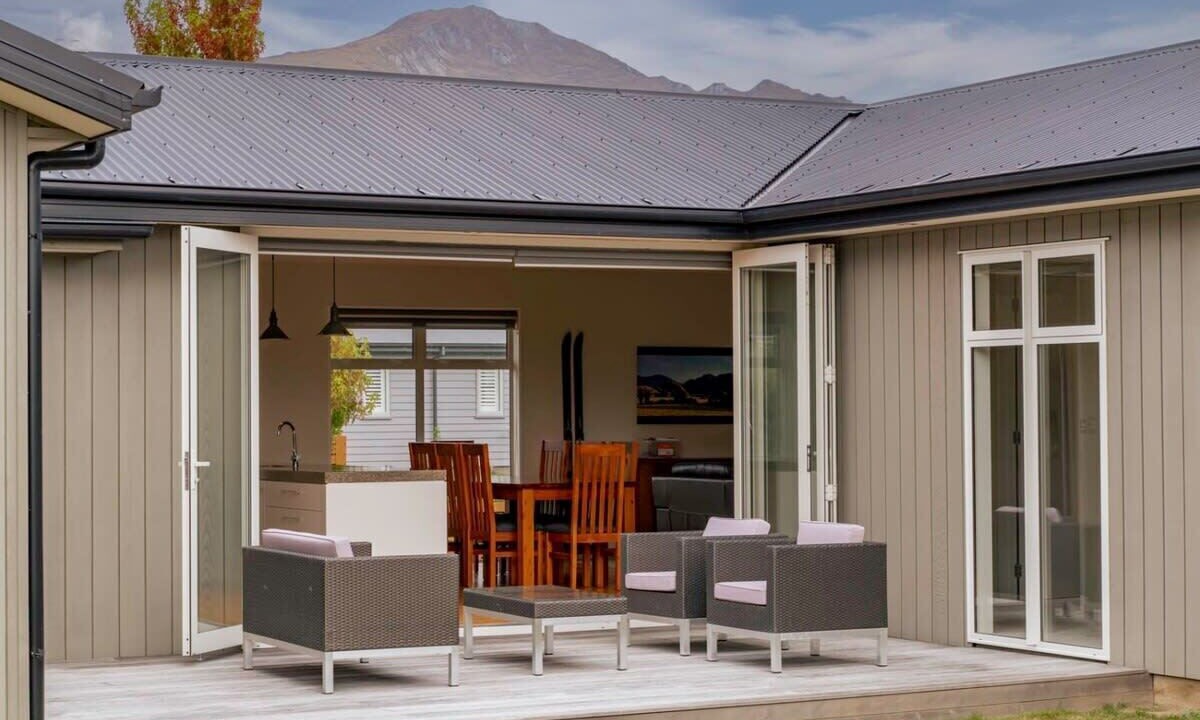 Photo of Patio Balcony in Wanaka