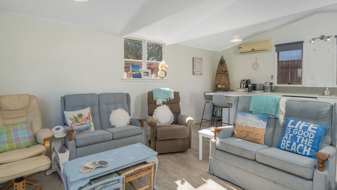Photo of Livingroom in Whangamata