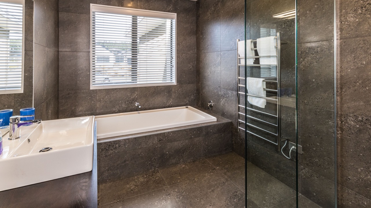 Photo of Bathroom in Wanaka