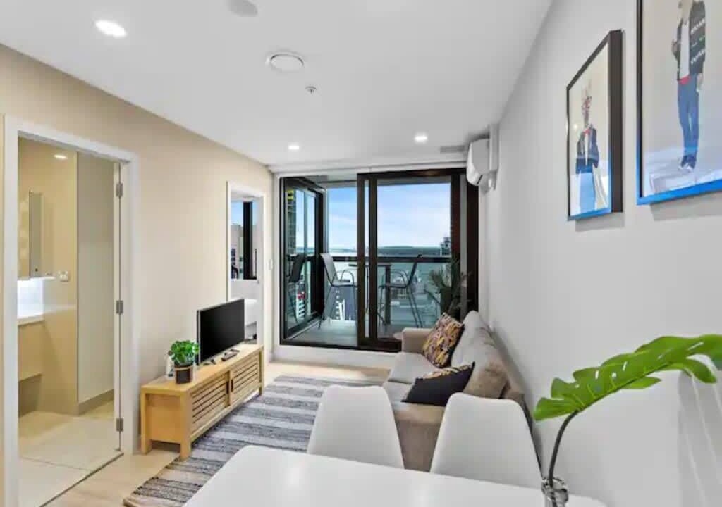Photo of Livingroom in Auckland Central Business District