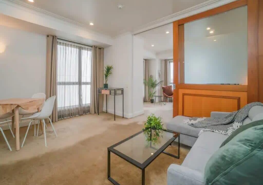 Photo of Livingroom in Auckland Central Business District