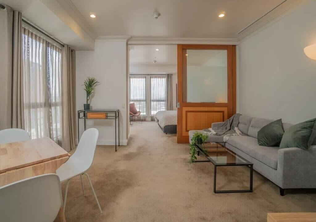 Photo of Livingroom in Auckland Central Business District