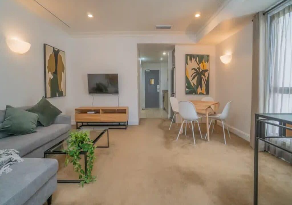 Photo of Livingroom in Auckland Central Business District