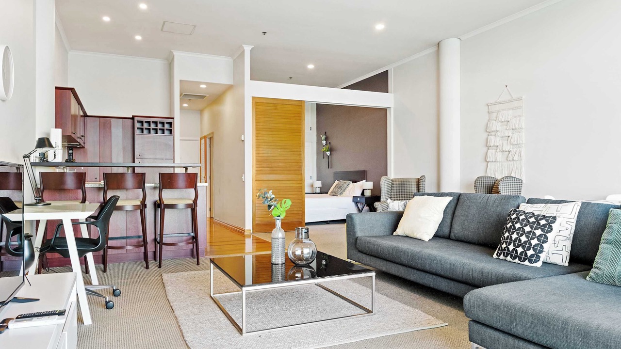 Photo of Livingroom in Auckland Central Business District