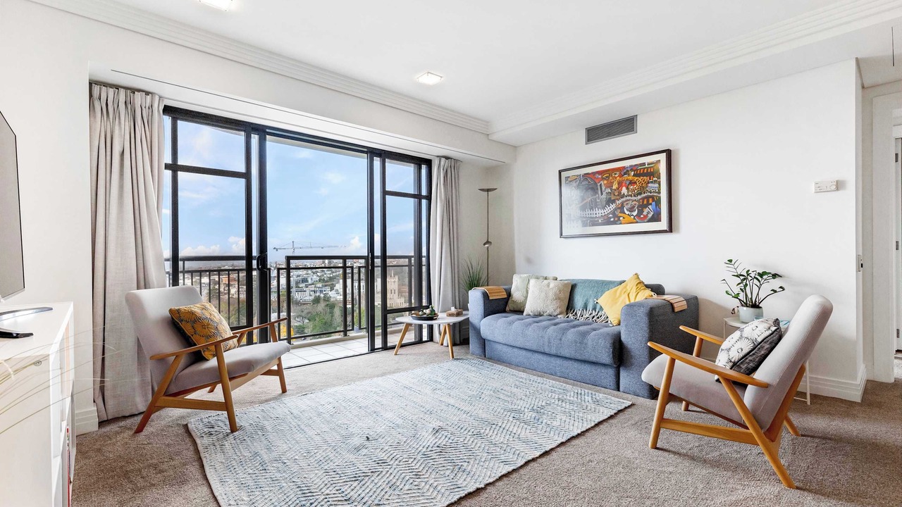 Photo of Livingroom in Auckland Central Business District