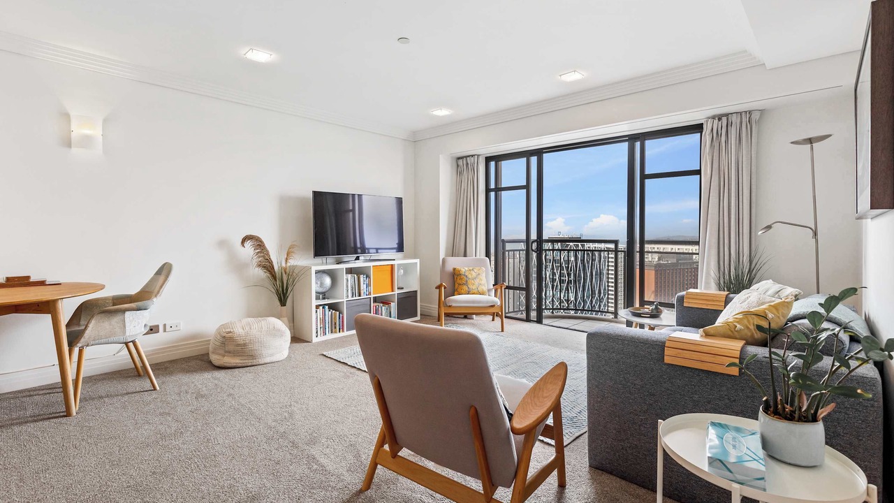 Photo of Livingroom in Auckland Central Business District