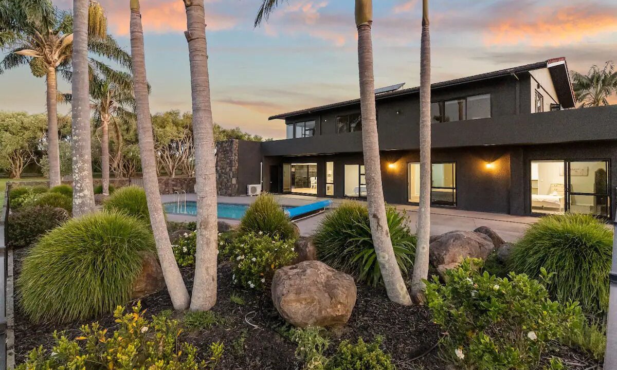 Photo of Outdoor in Clarks Beach