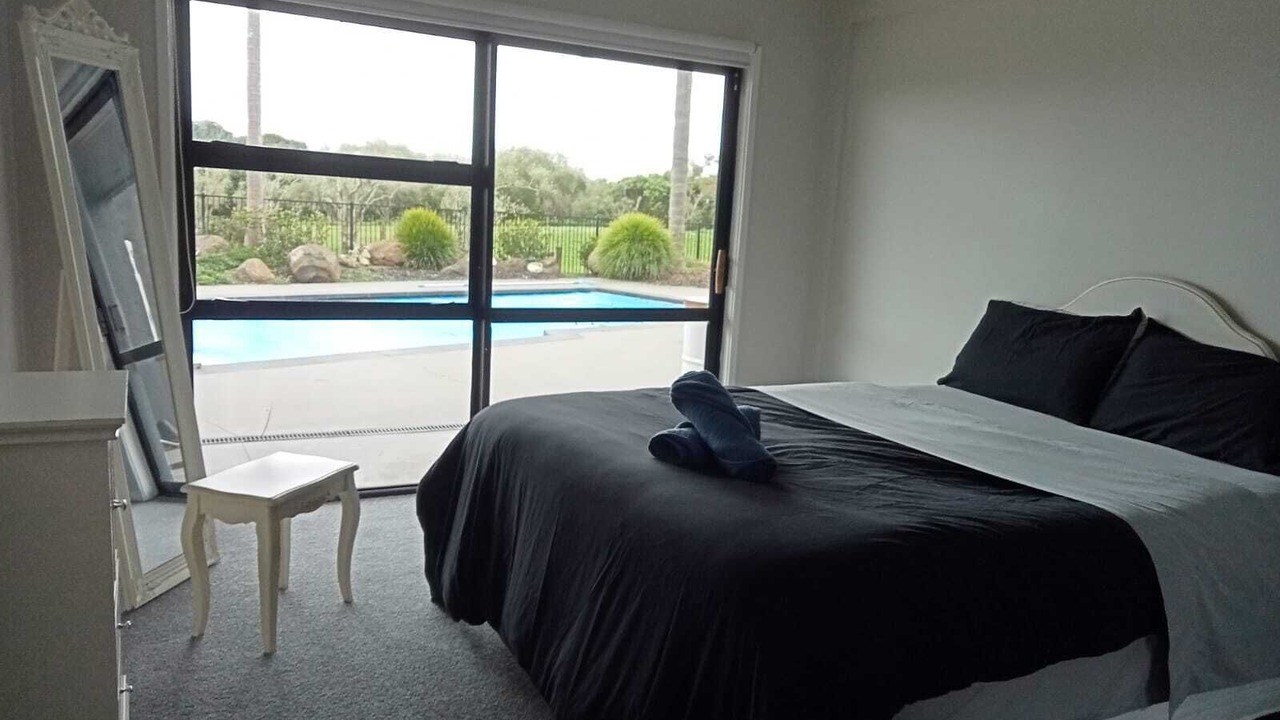 Photo of Bedroom in Clarks Beach