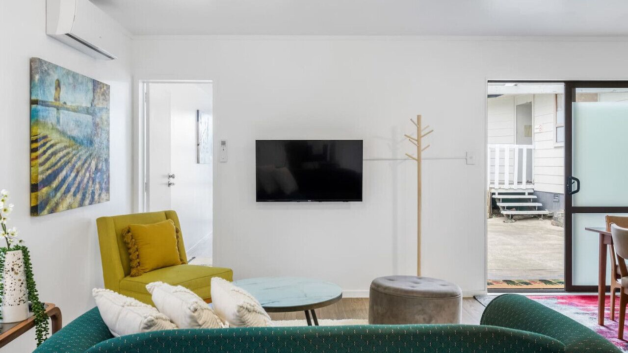 Photo of Livingroom in Clover Park