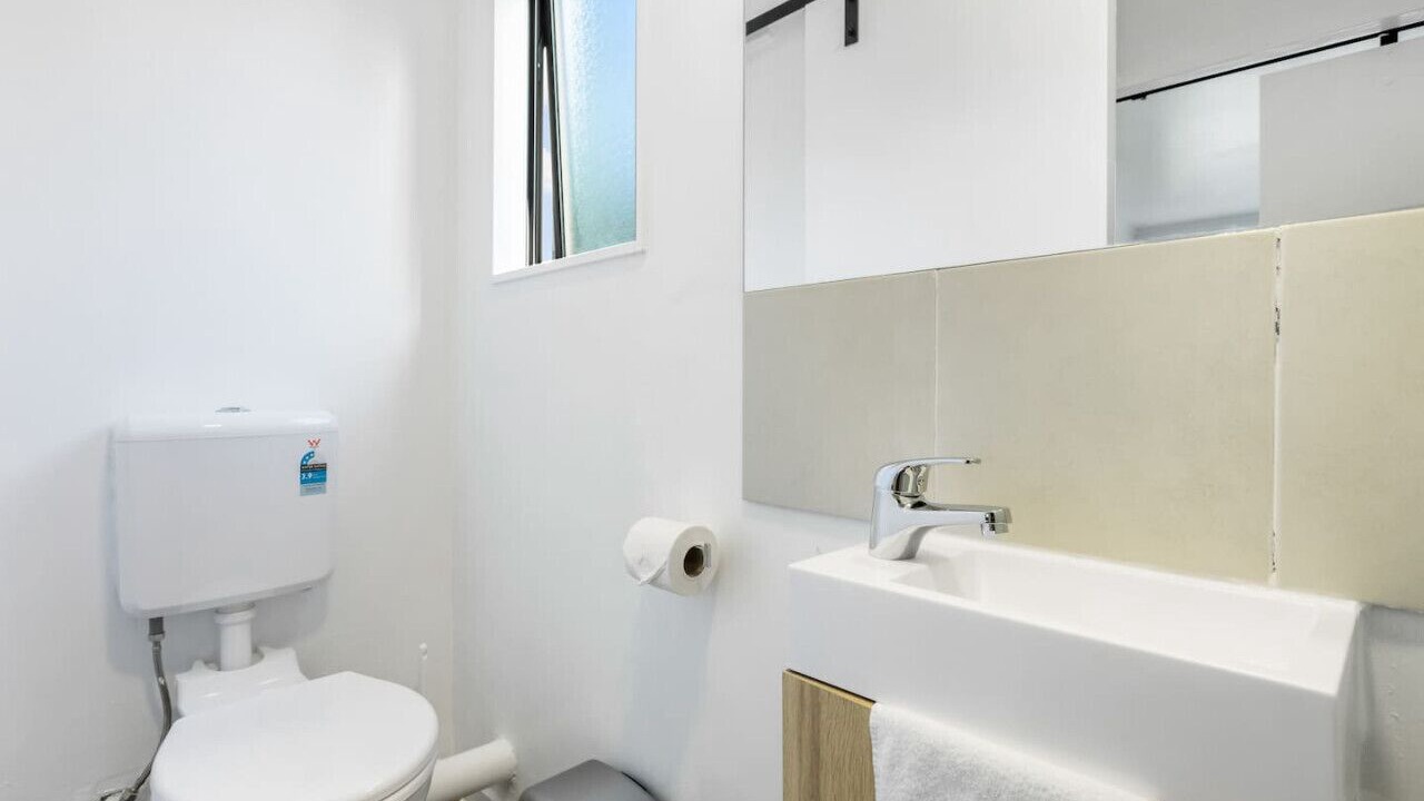 Photo of Bathroom in Clover Park
