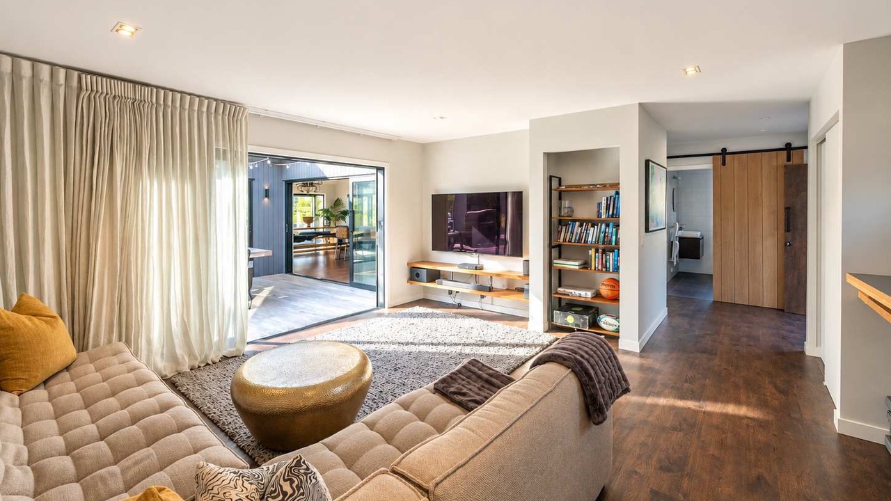 Photo of Livingroom in Oneroa