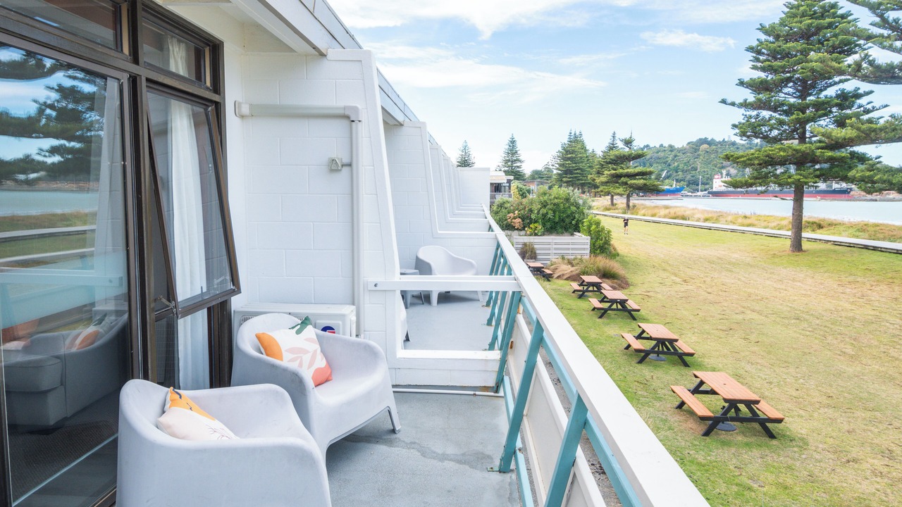 Photo of Livingroom in Gisborne