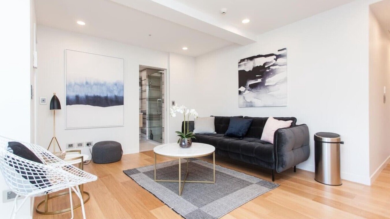 Photo of Livingroom in Epsom
