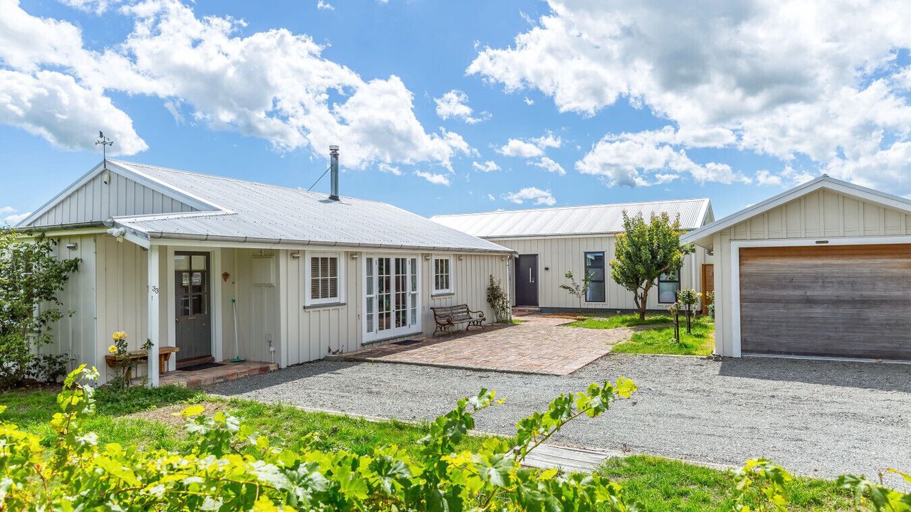 Photo of Outdoor in Martinborough