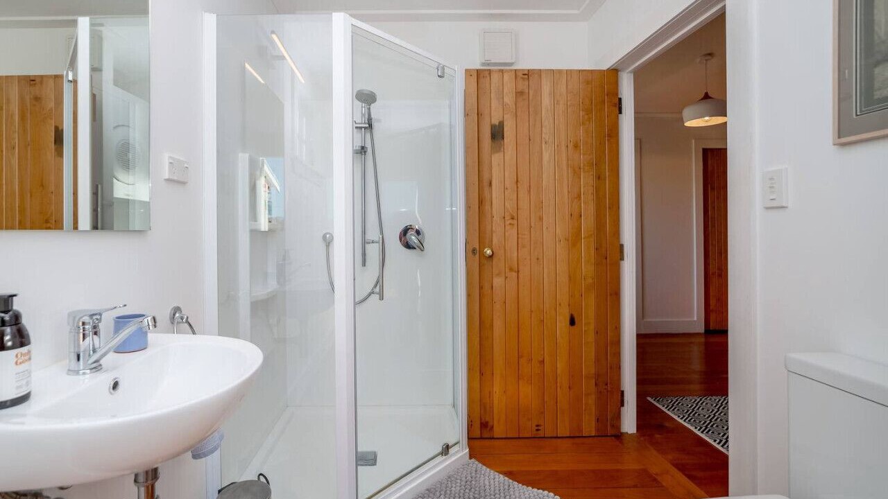 Photo of Bathroom in Martinborough