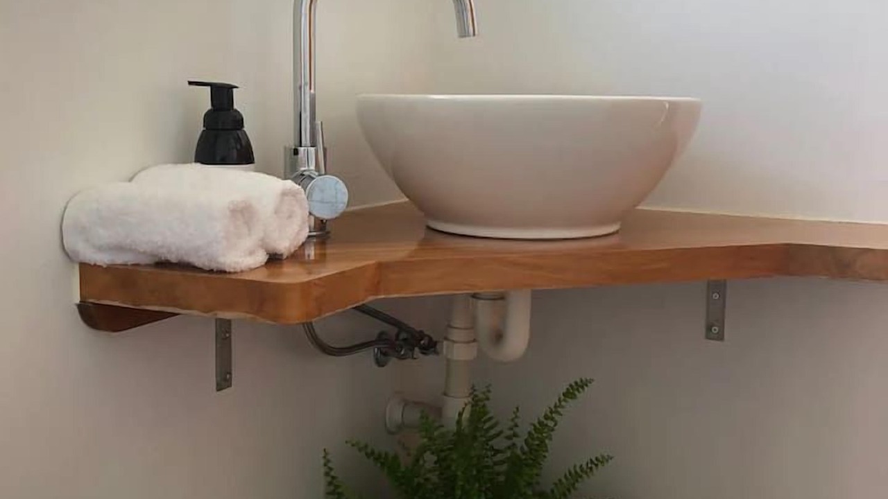 Photo of Bathroom in Martinborough
