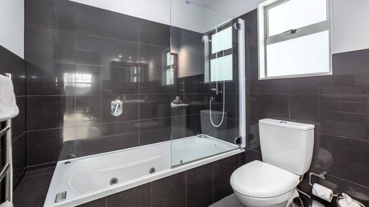 Photo of Bathroom in Martinborough