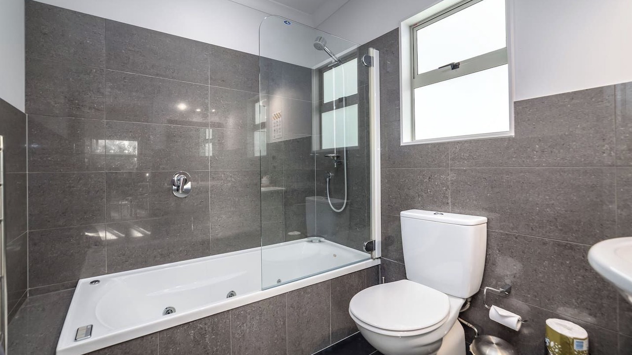 Photo of Bathroom in Martinborough