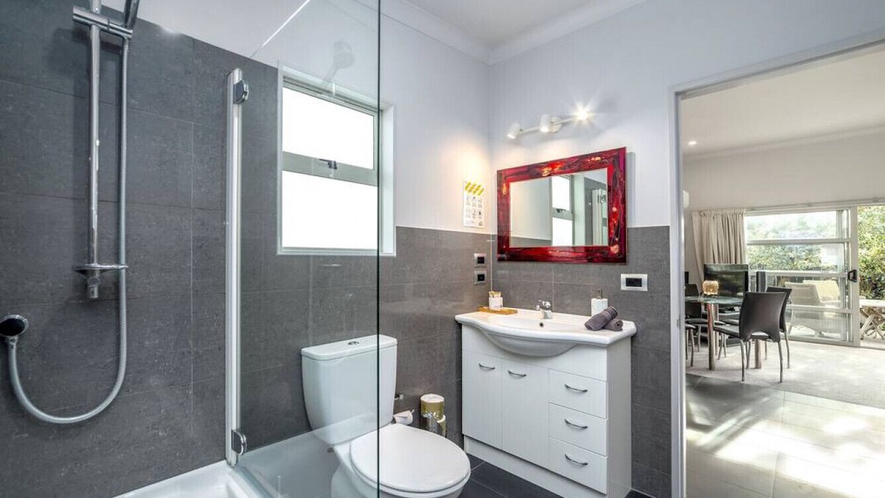 Photo of Bathroom in Martinborough