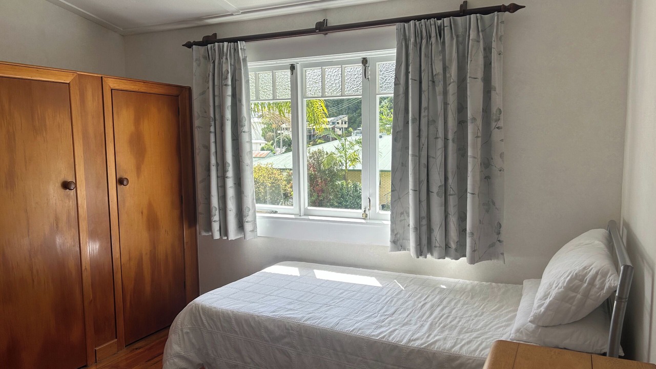 Photo of Bedroom in Paihia