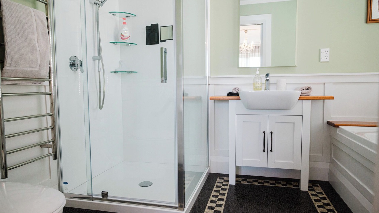 Photo of Bathroom in Martinborough