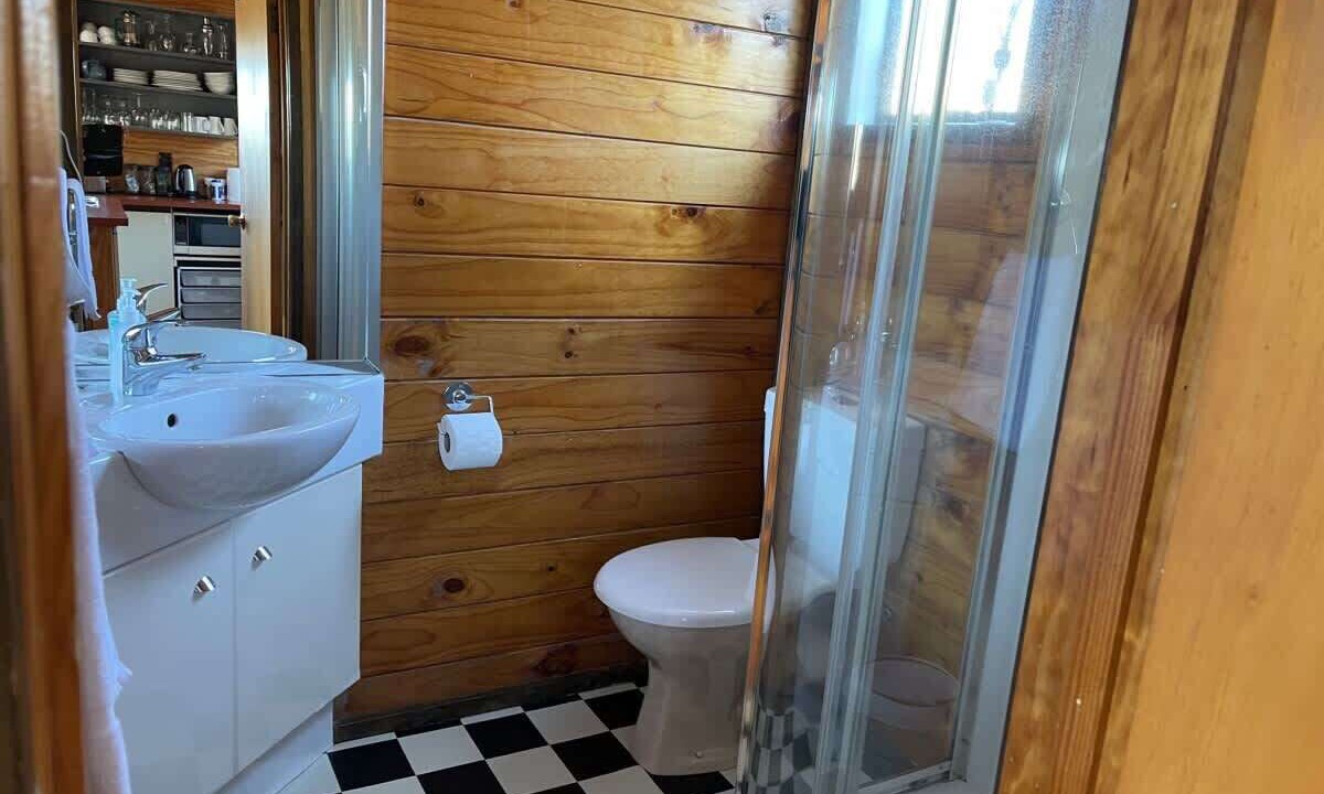 Photo of Bathroom in Two Mile Bay