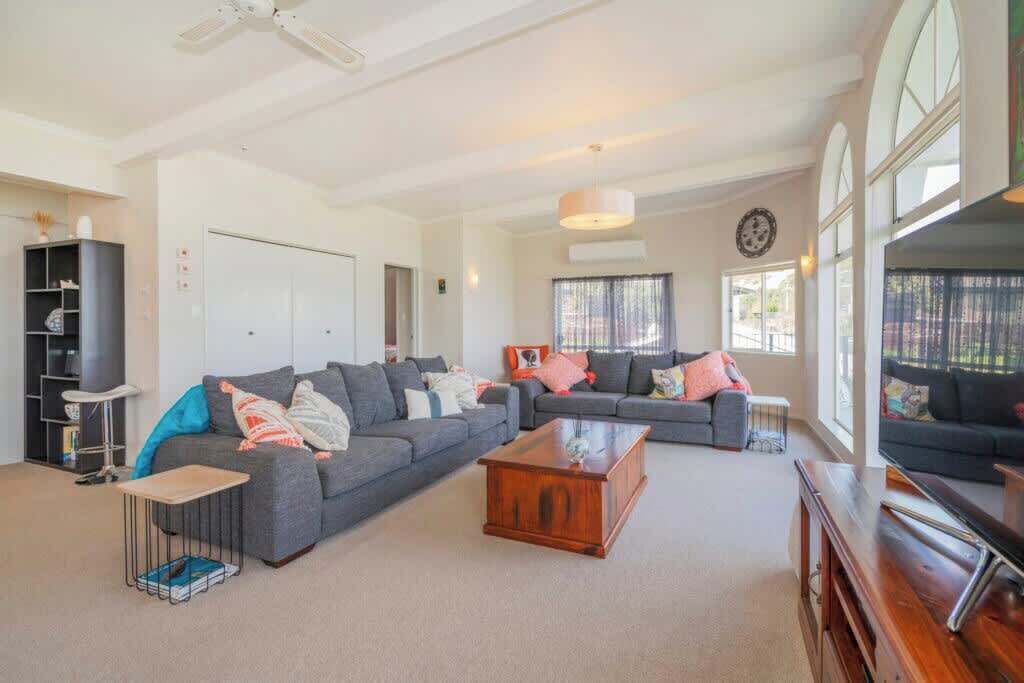 Photo of Livingroom in Whitianga