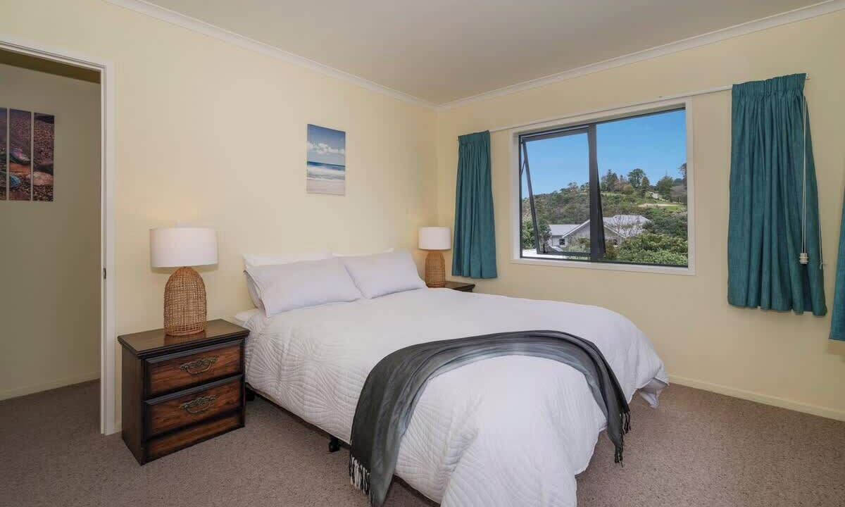 Photo of Bedroom in Cooks Beach