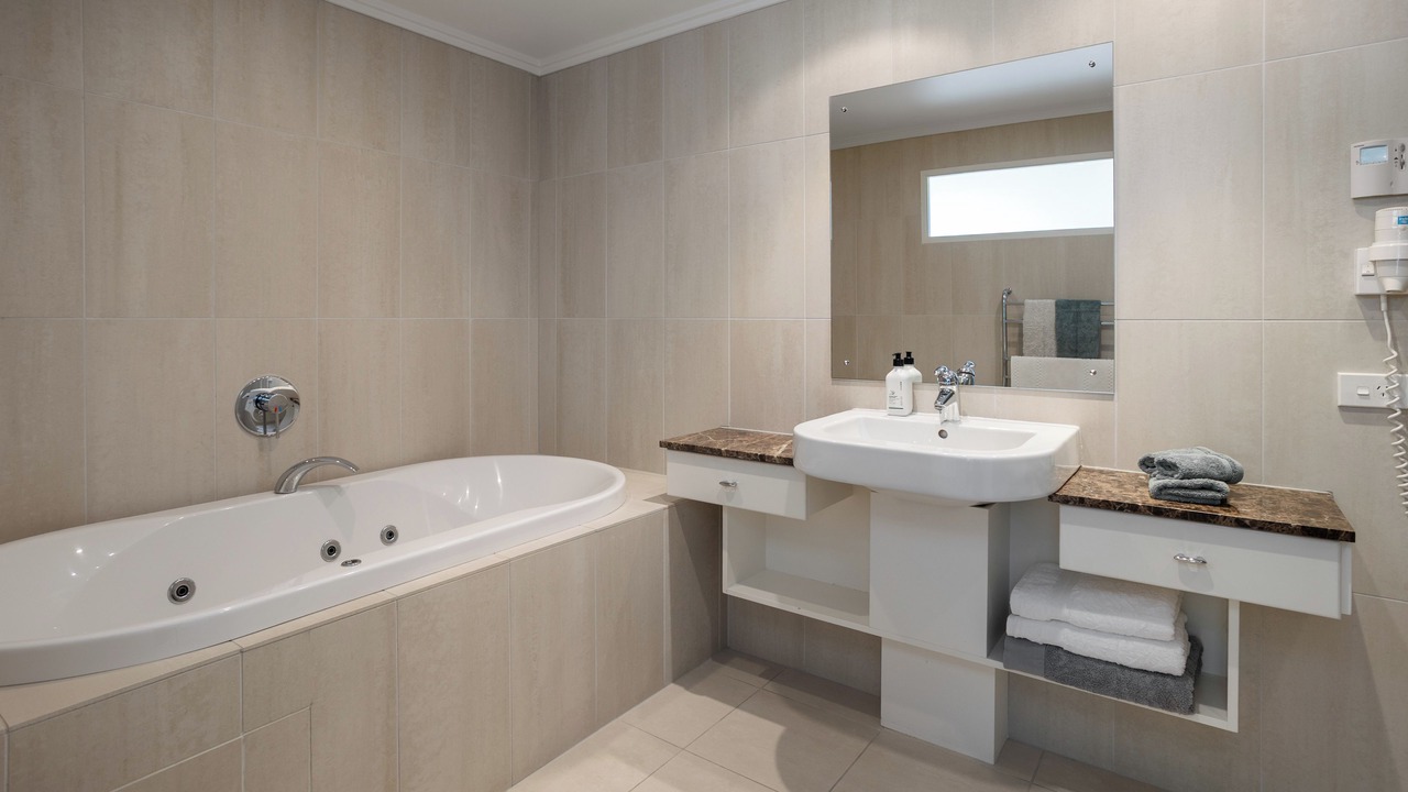 Photo of Bathroom in Whitianga
