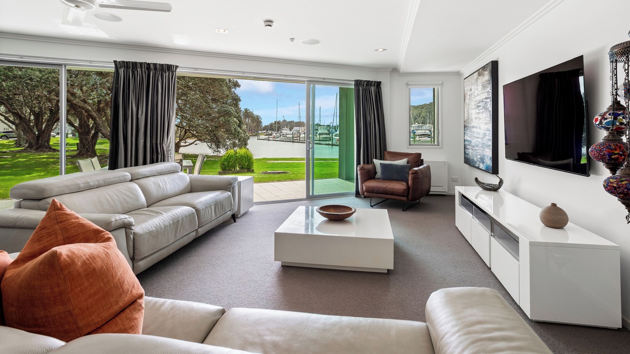 Photo of Livingroom in Whitianga