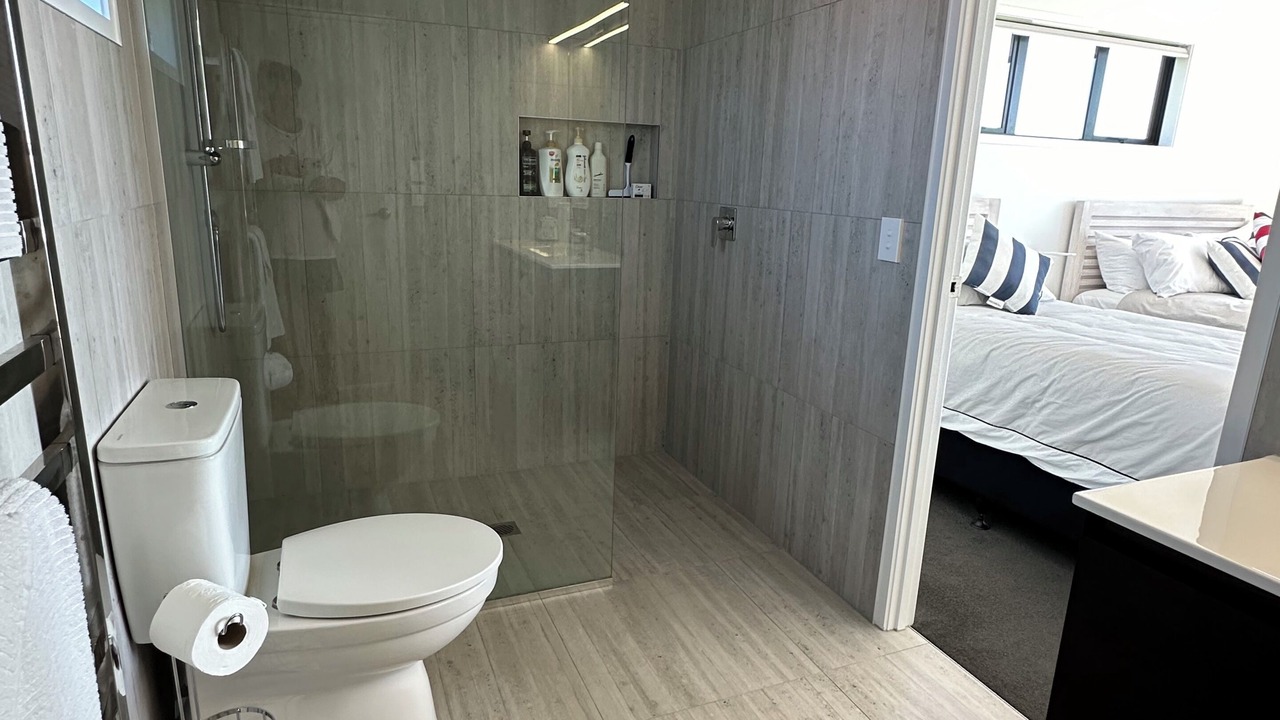 Photo of Bathroom in Russell