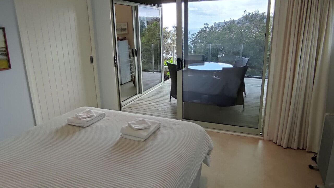 Photo of Bedroom in Rings Beach