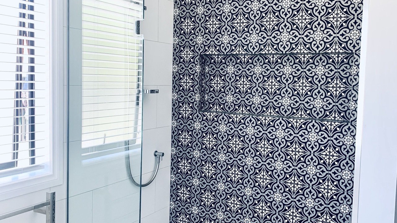 Photo of Bathroom in Clive